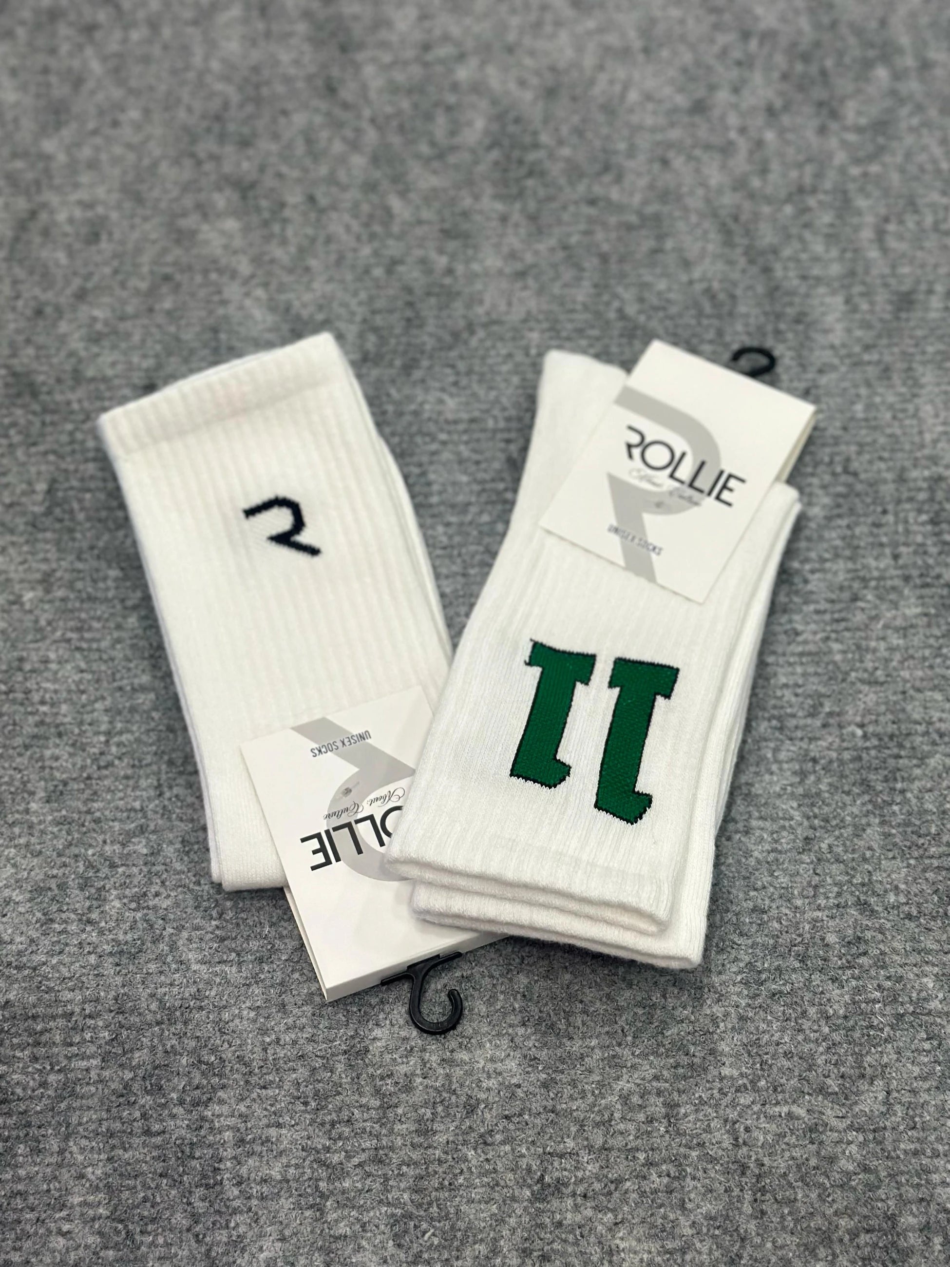 R Logolu ve 11 Tasarımlı - 2'Li Unisex Çorap