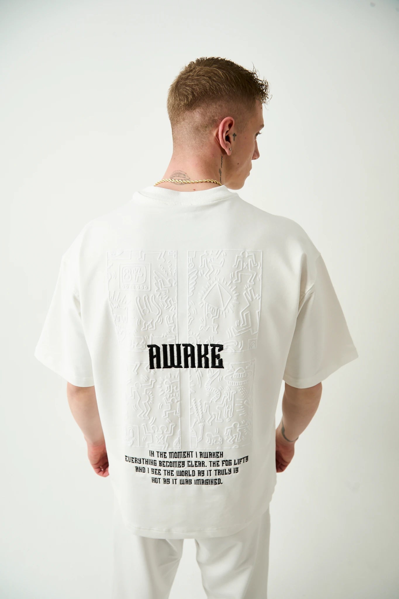 AWAKE OVERSIZE T-SHIRT
